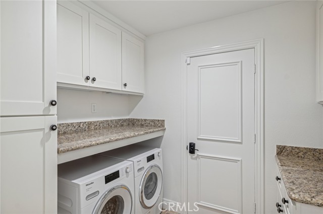 Detail Gallery Image 25 of 40 For 6 Rue Cannes, Newport Beach,  CA 92660 - 3 Beds | 2/1 Baths