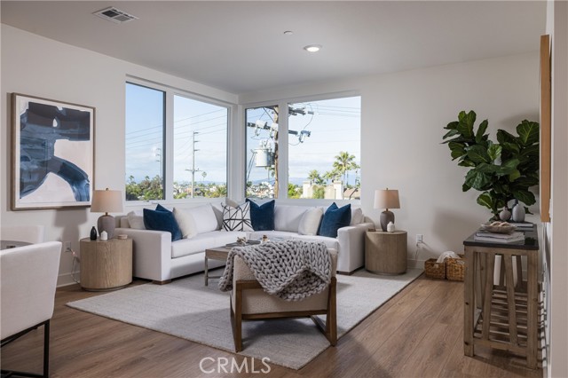 Detail Gallery Image 7 of 19 For 414 Main St #320,  Huntington Beach,  CA 92648 - 2 Beds | 2 Baths