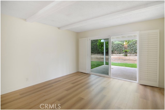 Detail Gallery Image 11 of 31 For 1110 Redding Ave, Costa Mesa,  CA 92626 - 4 Beds | 2 Baths