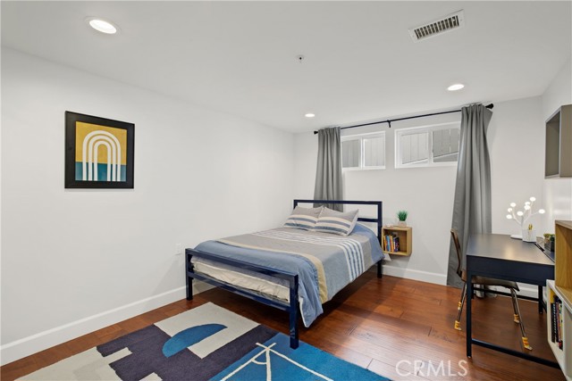 523 Juanita Avenue, Redondo Beach, California 90277, 5 Bedrooms Bedrooms, ,2 BathroomsBathrooms,Residential,Sold,Juanita,SB22083866