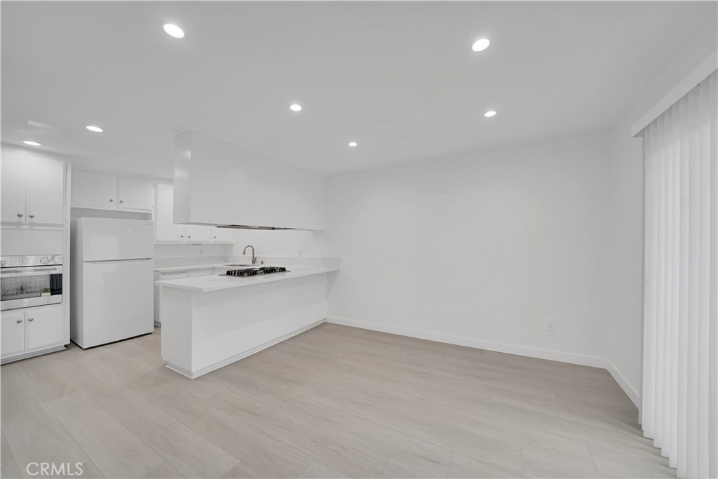 57277de7 F4db 4696 B8d0 3f850582ac2a