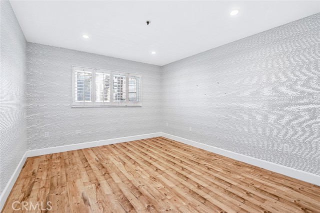 615 Esplanade, Redondo Beach, California 90277, 1 Bedroom Bedrooms, ,1 BathroomBathrooms,Residential,For Sale,Esplanade,SB25238600