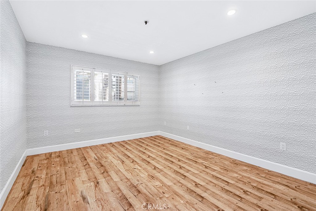 MLS #SB25238600 image #6