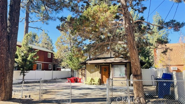 Detail Gallery Image 41 of 44 For 921 Wendy Ave, Big Bear City,  CA 92314 - 2 Beds | 2 Baths