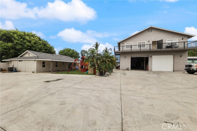 8963 Bold Ruler Lane, Jurupa Valley CA: https://media.crmls.org/medias/5728a4df-ab59-41b4-989b-daa0ff629d59.jpg