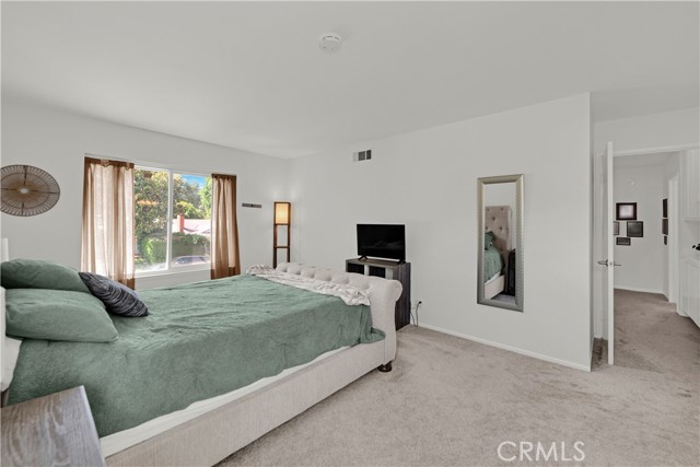 Detail Gallery Image 19 of 40 For 23706 Mill Valley Rd, Valencia,  CA 91355 - 5 Beds | 2/1 Baths