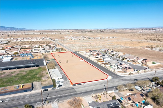 Detail Gallery Image 9 of 13 For 4 Valencia St, Hesperia,  CA 92345 - – Beds | – Baths