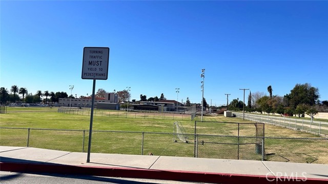 Detail Gallery Image 48 of 49 For 17425 Arrow Bld #10,  Fontana,  CA 92335 - 2 Beds | 1 Baths