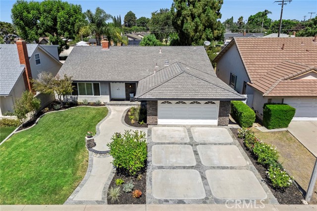 Image 2 for 13075 Wickshire Ln, Tustin, CA 92782