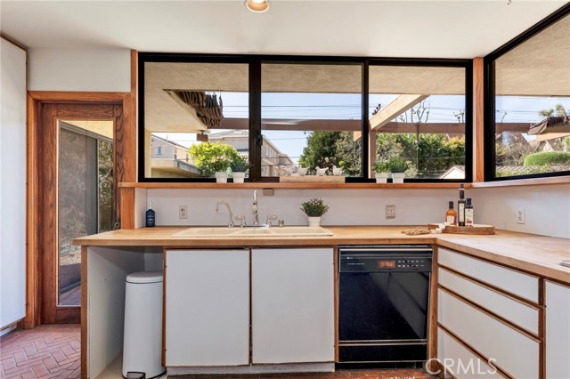 Detail Gallery Image 13 of 44 For 821 Novelda Rd, Alhambra,  CA 91801 - 3 Beds | 2 Baths