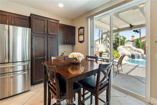8880 Stony Brook Circle, Riverside CA: https://media.crmls.org/medias/572bef9a-af82-4a2a-a28b-41dd62eaf262.jpg