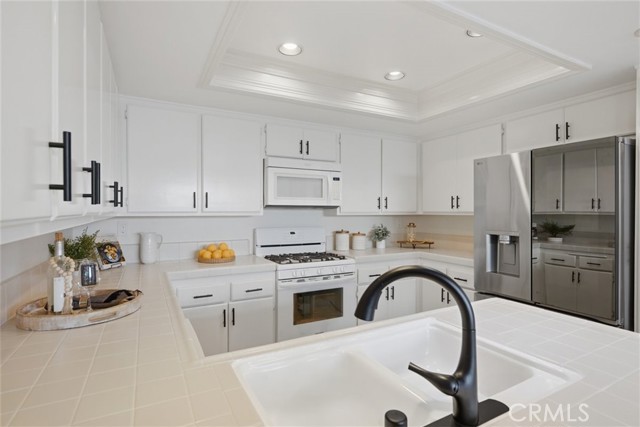 Detail Gallery Image 14 of 48 For 23401 via Linda #C,  Mission Viejo,  CA 92691 - 2 Beds | 2/1 Baths