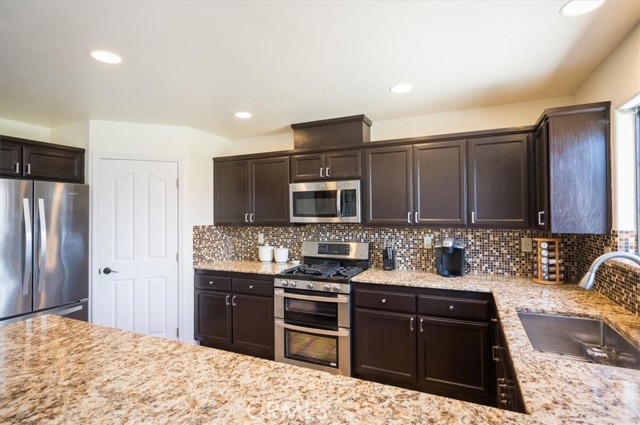 Detail Gallery Image 11 of 29 For 1323 23rd St, Oceano,  CA 93445 - 4 Beds | 2 Baths