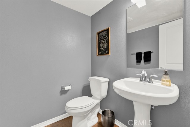 Detail Gallery Image 15 of 40 For 2313 Navigation, Placentia,  CA 92870 - 3 Beds | 2/1 Baths