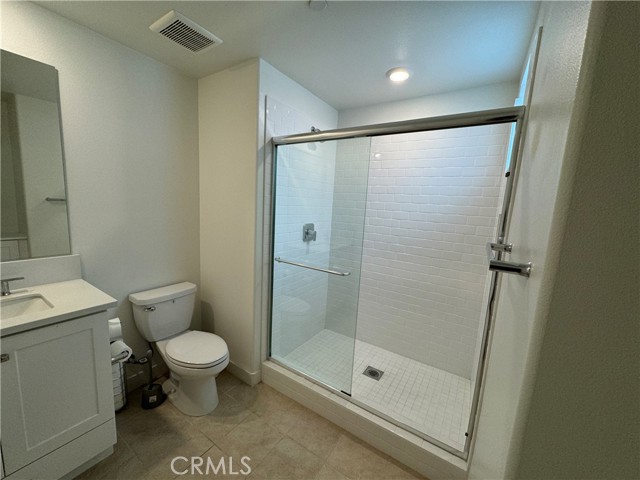 154 Abacus, Irvine CA: https://media.crmls.org/medias/572d3c9d-b25f-4692-b8f4-b5345a8c9f04.jpg
