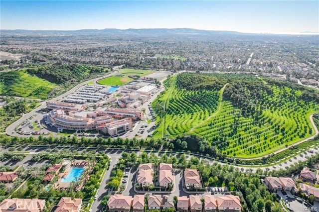 123 Hayseed, Irvine CA: https://media.crmls.org/medias/572dbaa3-9160-467e-b02a-994c65314c0d.jpg