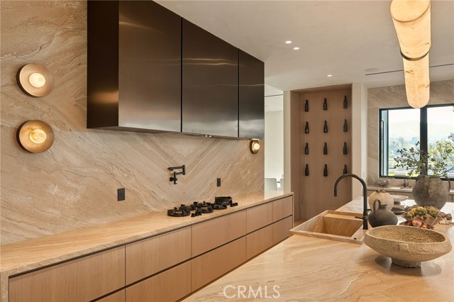 16093 Royal Oak Road photo 30