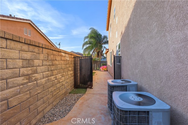 Detail Gallery Image 57 of 72 For 29724 Castlebury, Castaic,  CA 91384 - 4 Beds | 3 Baths