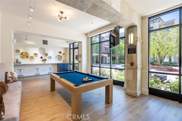 24595 Town Center Drive, Valencia CA: https://media.crmls.org/medias/572e4f26-cafc-47b2-b25e-753f6763cb20.jpg