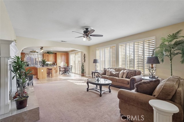 Detail Gallery Image 14 of 29 For 9470 Hillsborough, Chowchilla,  CA 93610 - 5 Beds | 3 Baths