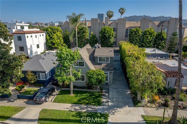 Detail Gallery Image 20 of 22 For 10624 Bloomfield #a St, Toluca Lake,  CA 91602 - 1 Beds | 1 Baths