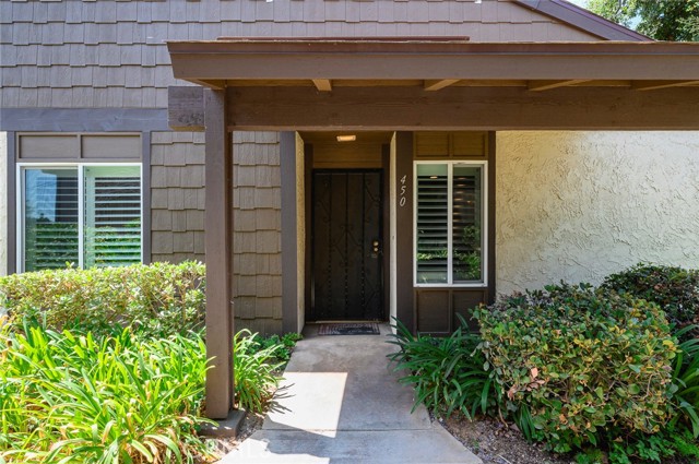 Detail Gallery Image 1 of 1 For 450 Shadyglen Ln, San Dimas,  CA 91773 - 3 Beds | 2 Baths