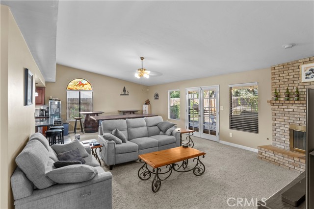 Detail Gallery Image 19 of 38 For 9800 Yarnell Ave, Bakersfield,  CA 93312 - 3 Beds | 2 Baths