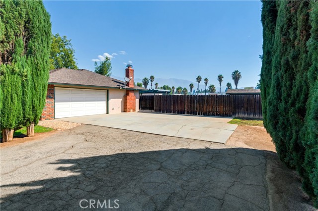 Detail Gallery Image 3 of 33 For 682 W Avenue L, Calimesa,  CA 92320 - 3 Beds | 2 Baths