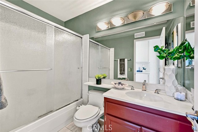 Detail Gallery Image 33 of 50 For 18124 Old Trail Ln, Fountain Valley,  CA 92708 - 3 Beds | 2/1 Baths