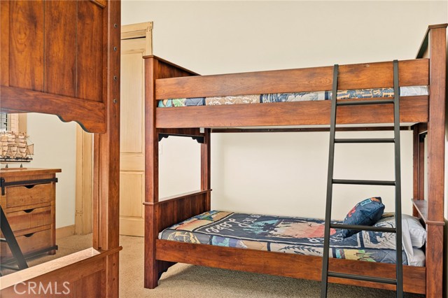 Detail Gallery Image 26 of 44 For 27920 Matterhorn, Lake Arrowhead,  CA 92352 - 5 Beds | 3/1 Baths