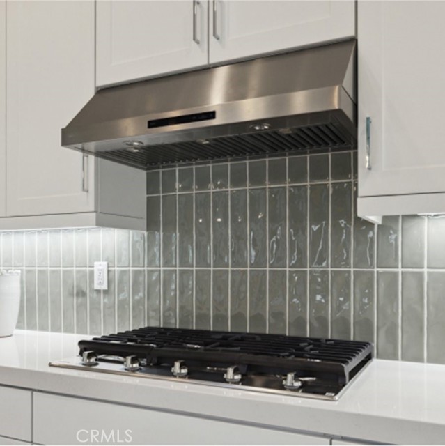 Detail Gallery Image 5 of 28 For 24511 Villa La Sombrilla, Valencia,  CA 91354 - 2 Beds | 2/1 Baths