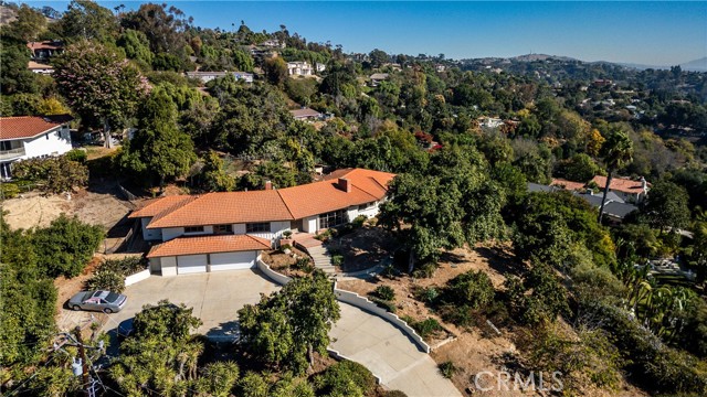 Detail Gallery Image 16 of 21 For 448 Reposado Dr, La Habra Heights,  CA 90631 - 4 Beds | 4 Baths