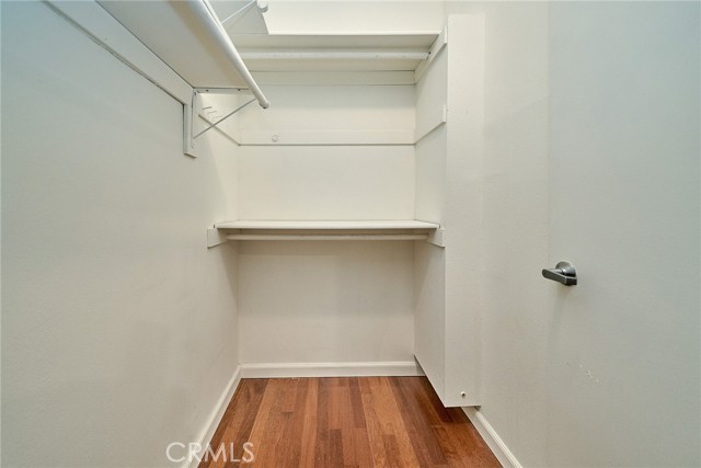 Detail Gallery Image 8 of 16 For 500 S Berendo, Los Angeles,  CA 90020 - 1 Beds | 1 Baths