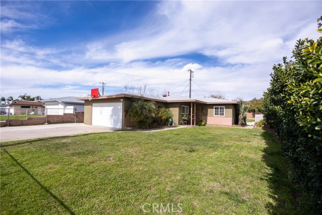 19414 Chaparral St, Rialto, CA 92376