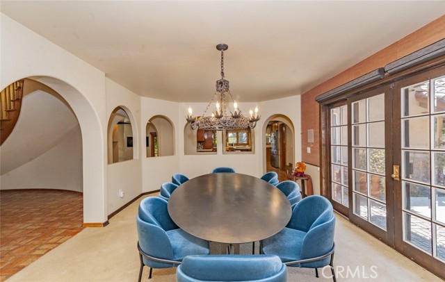 1300 Hidden Springs Drive, Corona CA: https://media.crmls.org/medias/57319606-10df-4060-a563-d03f7a19c2c5.jpg