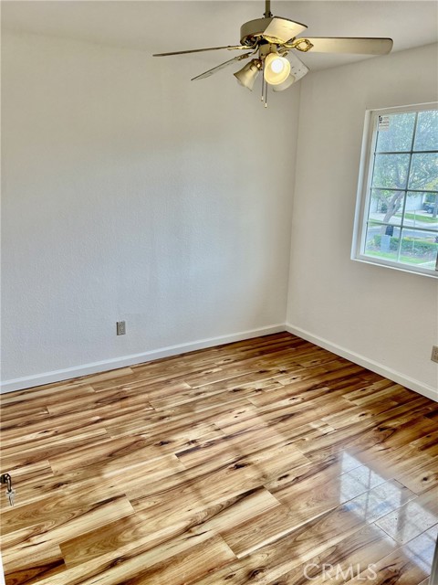 Detail Gallery Image 15 of 26 For 1119 W Morgan, Rialto,  CA 92376 - 4 Beds | 2/1 Baths