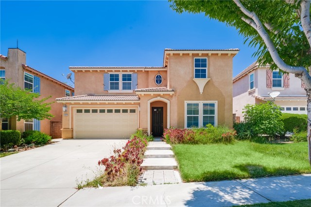 5662 Galasso Avenue, Fontana CA: https://media.crmls.org/medias/5732faf5-068b-4ec7-84c7-130732574dda.jpg