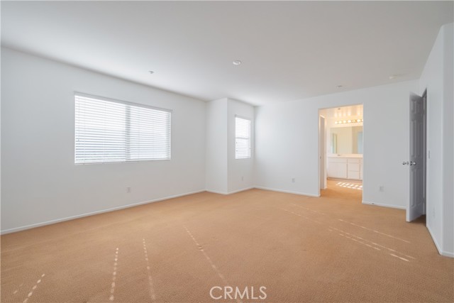 Detail Gallery Image 14 of 30 For 4863 Yale St, Montclair,  CA 91763 - 4 Beds | 2/1 Baths