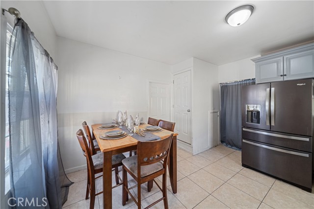 Detail Gallery Image 14 of 37 For 4416 Crocker, Los Angeles,  CA 90011 - 3 Beds | 2 Baths