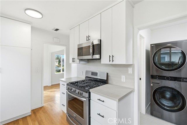 Detail Gallery Image 9 of 28 For 11131 Daneswood, Arcadia,  CA 91006 - 3 Beds | 2 Baths