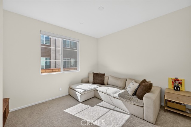 Detail Gallery Image 17 of 41 For 4091 S Wildflax Paseo, Ontario,  CA 91761 - 3 Beds | 3 Baths