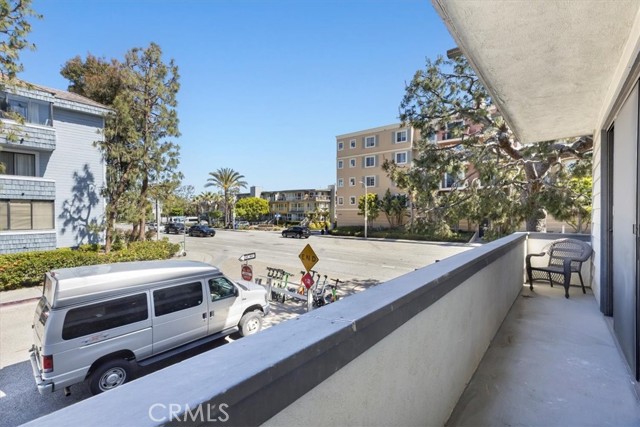 Detail Gallery Image 29 of 39 For 306 Bora Bora Way #102,  Marina Del Rey,  CA 90292 - 3 Beds | 2 Baths