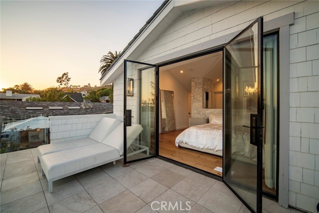 Detail Gallery Image 26 of 56 For 461 Poplar St, Laguna Beach,  CA 92651 - 4 Beds | 4 Baths