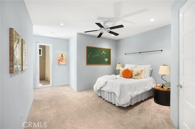 Image 33 of 74 For 10320 Snowdrop Road