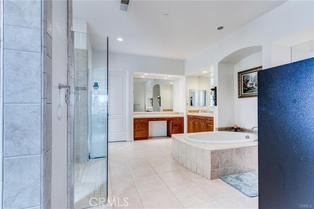 Detail Gallery Image 27 of 74 For 13195 Trailwood Way, Apple Valley,  CA 92308 - 5 Beds | 6 Baths