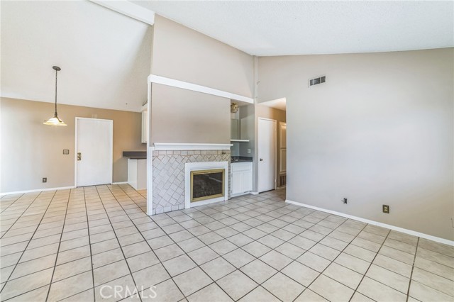 Detail Gallery Image 15 of 33 For 15056 Dakota St, Victorville,  CA 92394 - 3 Beds | 2 Baths