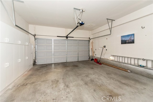 Detail Gallery Image 14 of 42 For 9 Mineral King, Irvine,  CA 92602 - 4 Beds | 2/1 Baths