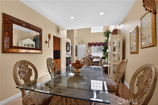 Detail Gallery Image 29 of 58 For 2621 Fallen Leaf Ct, Simi Valley,  CA 93063 - 4 Beds | 3 Baths