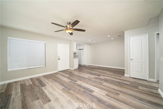 Detail Gallery Image 6 of 25 For 6204 Hartford Rd #203,  Yorba Linda,  CA 92887 - 2 Beds | 2 Baths