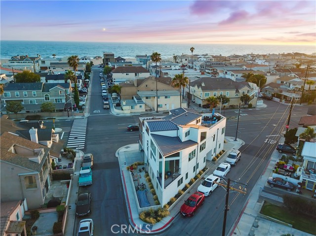 4405 Channel Place, Newport Beach CA: https://media.crmls.org/medias/573b106a-109f-4916-8da7-3efabe13ad5f.jpg